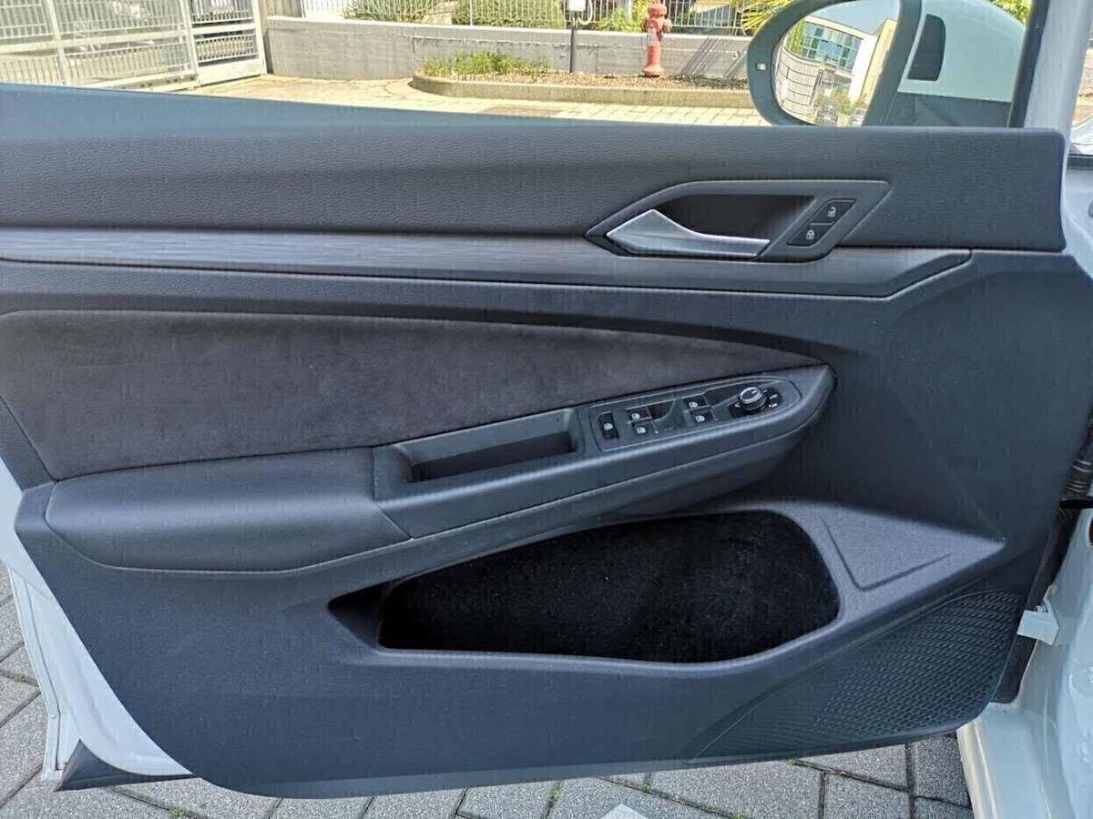 Volkswagen Golf 2.0 TDI SCR Style (20)
