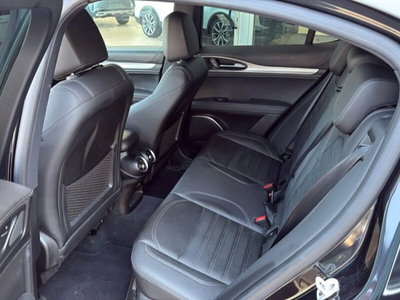 Alfa Romeo Stelvio Stelvio 2.2 Turbodiesel 210 CV AT8 Q4 Veloce (14)
