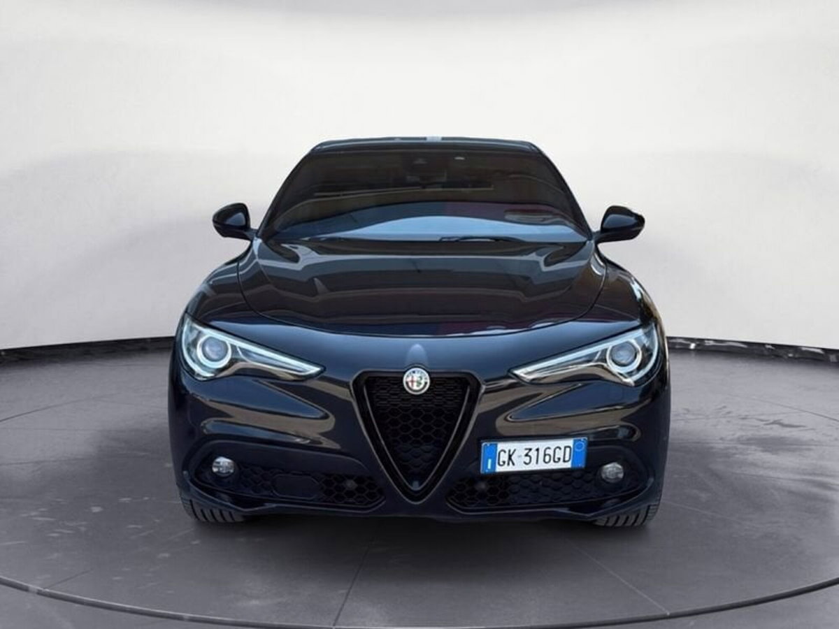 Alfa Romeo Stelvio Stelvio 2.2 Turbodiesel 210 CV AT8 Q4 Veloce (2)