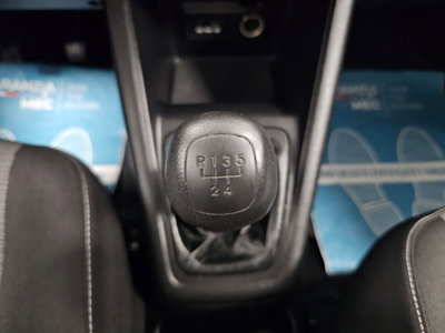 Kia Venga 1.4 CVVT Active (10)