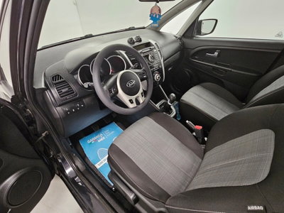 Kia Venga 1.4 CVVT Active (14)
