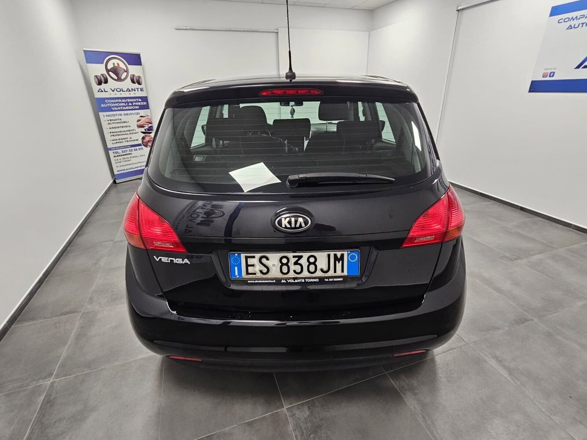 Kia Venga 1.4 CVVT Active (19)