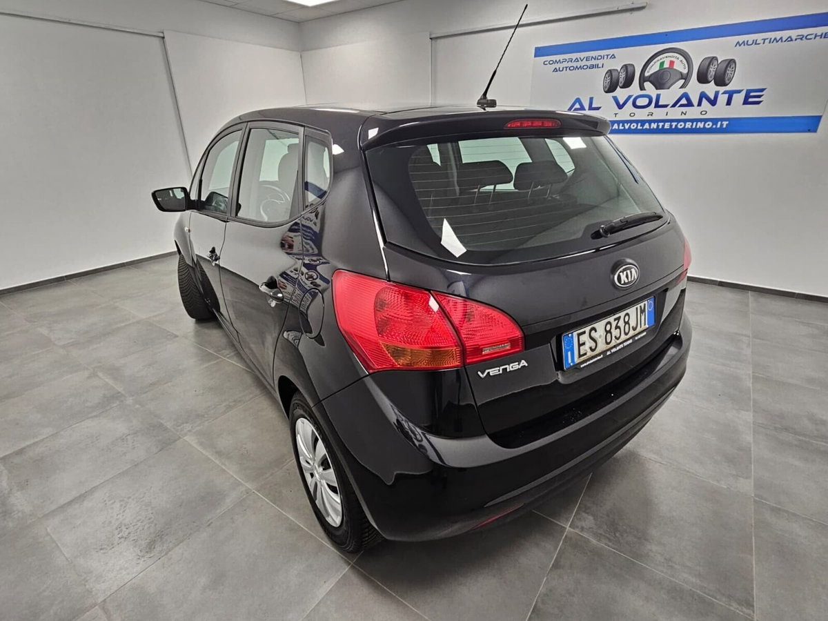 Kia Venga 1.4 CVVT Active (5)