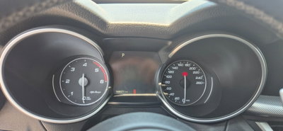 Alfa Romeo Stelvio Stelvio 2.2 Turbodiesel 210 CV AT8 Q4 Executive (11)