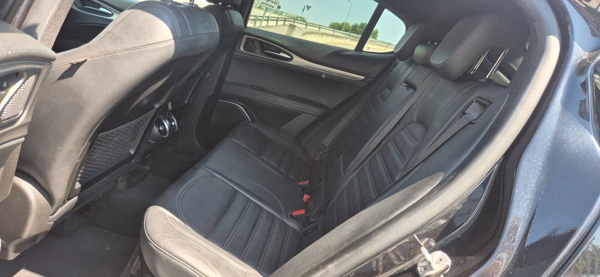 Alfa Romeo Stelvio Stelvio 2.2 Turbodiesel 210 CV AT8 Q4 Executive (13)