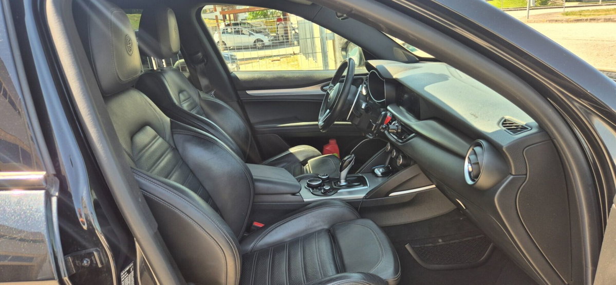 Alfa Romeo Stelvio Stelvio 2.2 Turbodiesel 210 CV AT8 Q4 Executive (6)