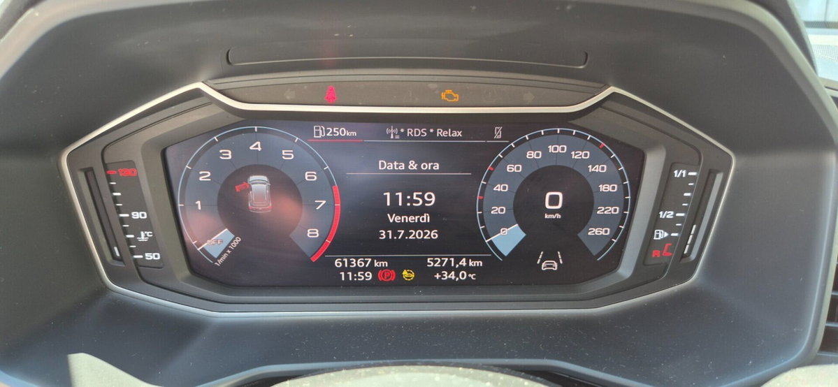 Audi A1 allstreet allstreet 30 TFSI Identity Contrast (10)
