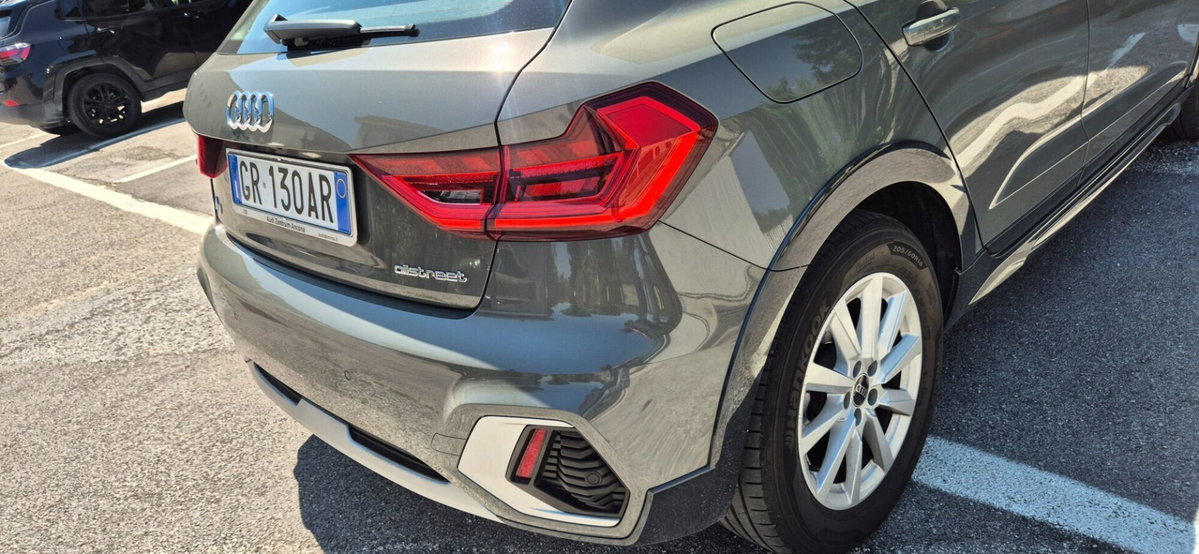 Audi A1 allstreet allstreet 30 TFSI Identity Contrast (14)