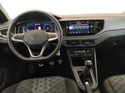 Volkswagen Taigo 1.0 tsi R-Line 115cv (9)