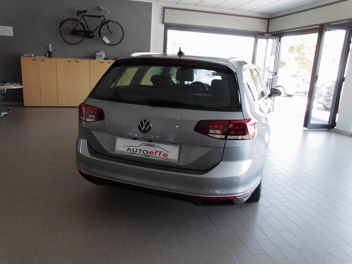 Volkswagen Passat Variant 2.0 TDI SCR EVO Business (4)