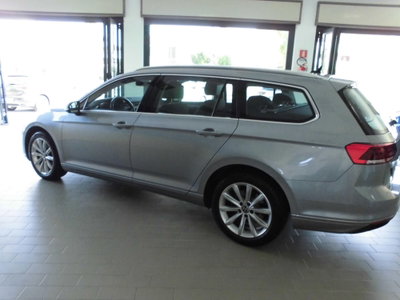 Volkswagen Passat Variant 2.0 TDI SCR EVO Business (5)