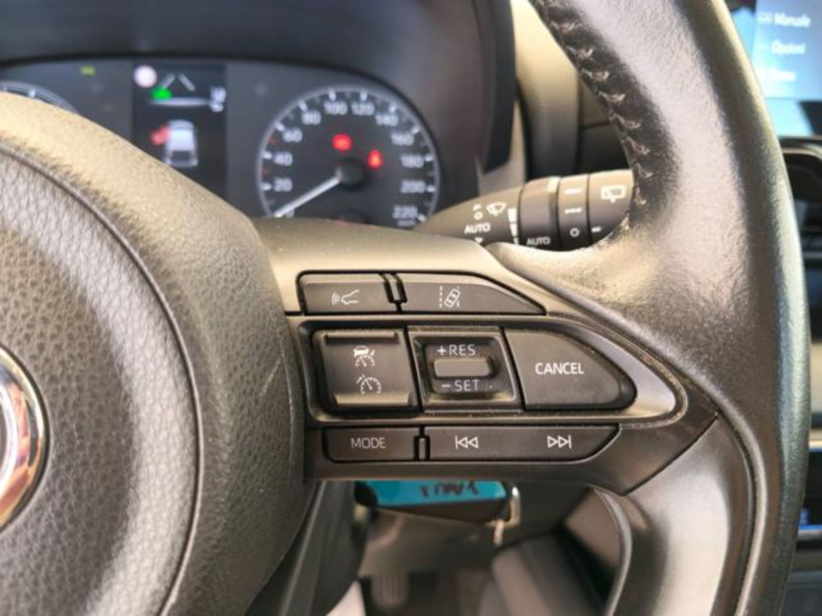 Toyota Yaris Cross 1.5 Hybrid 5p. E-CVT Premiere (16)