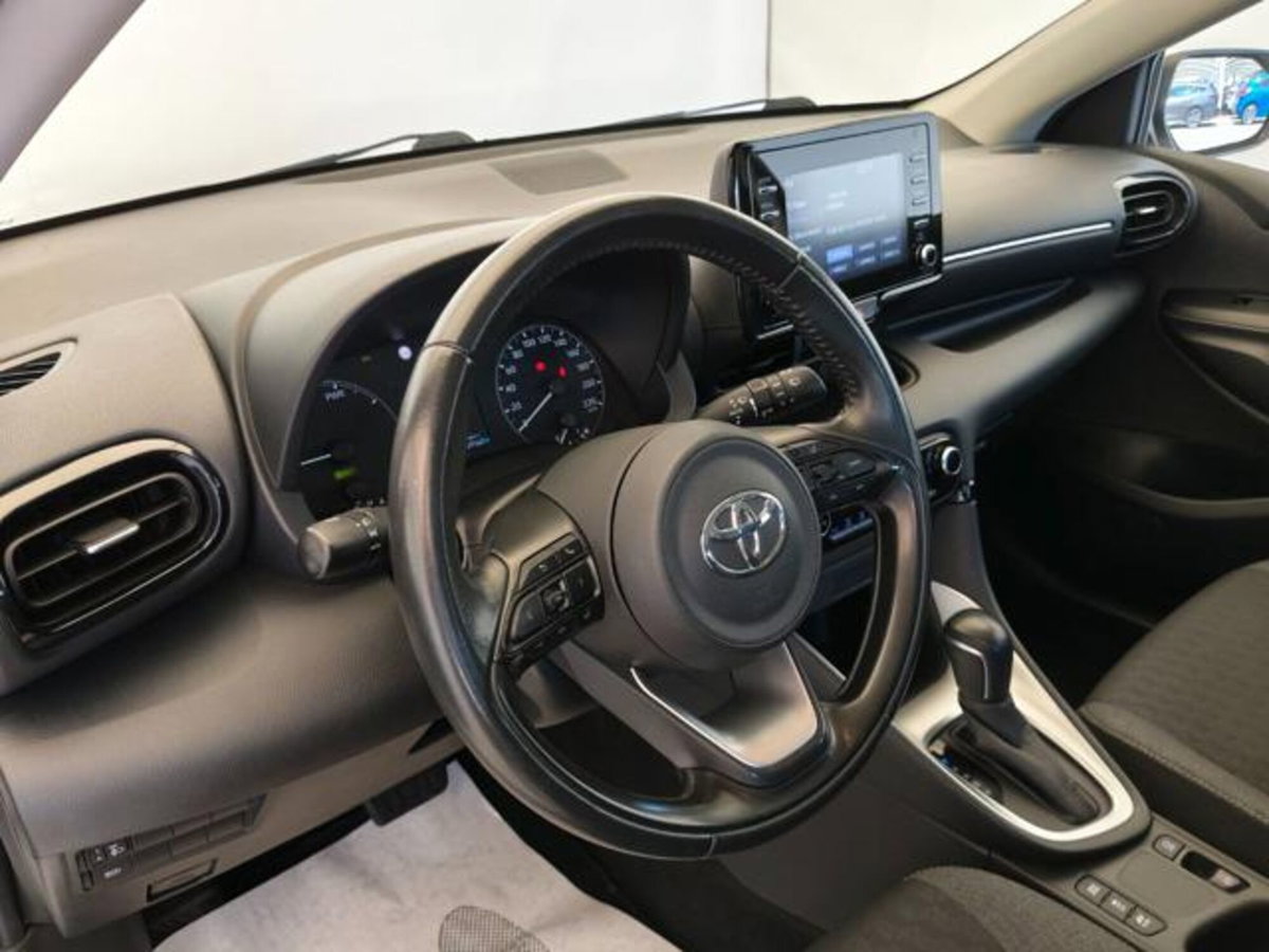 Toyota Yaris Cross 1.5 Hybrid 5p. E-CVT Premiere (7)