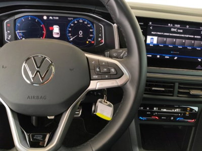 Volkswagen Taigo 1.0 tsi R-Line 115cv (16)