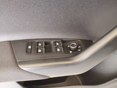 Volkswagen Taigo 1.0 tsi R-Line 115cv (20)