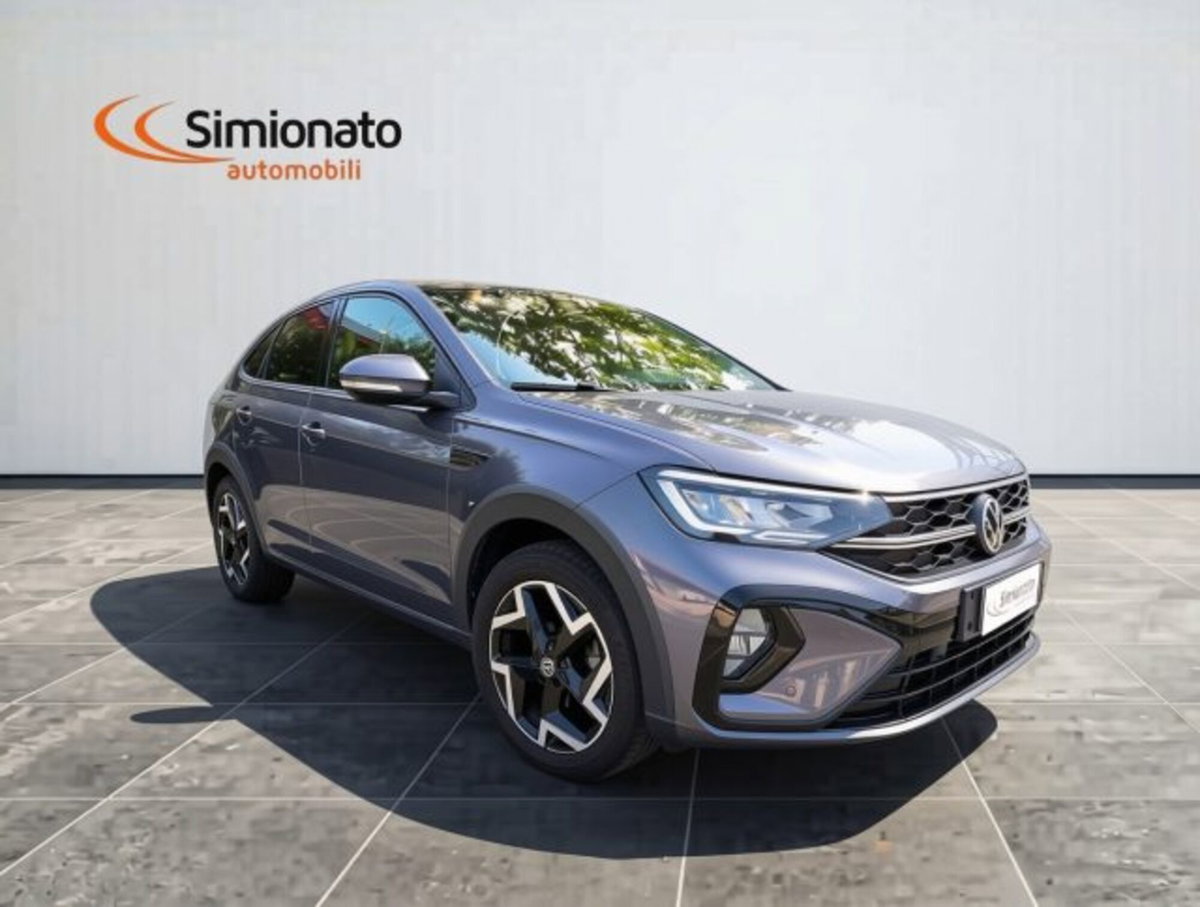 Volkswagen Taigo 1.0 tsi R-Line 115cv (3)