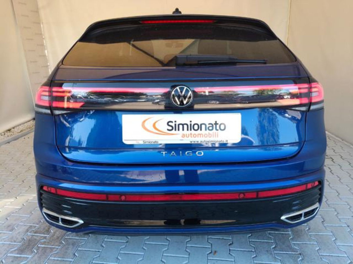 Volkswagen Taigo 1.0 tsi R-Line 115cv (6)