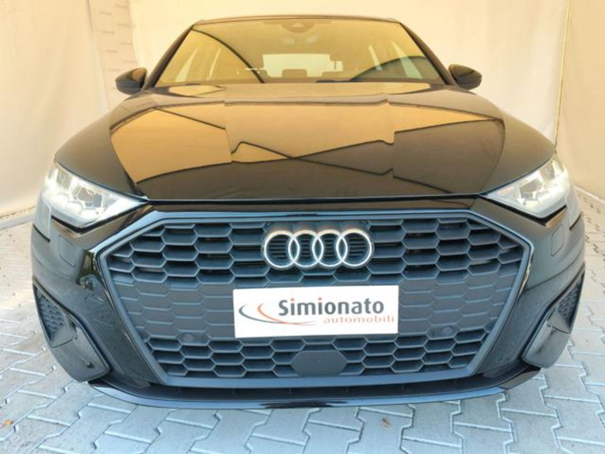 Audi A3 Sportback 30 TFSI (2)