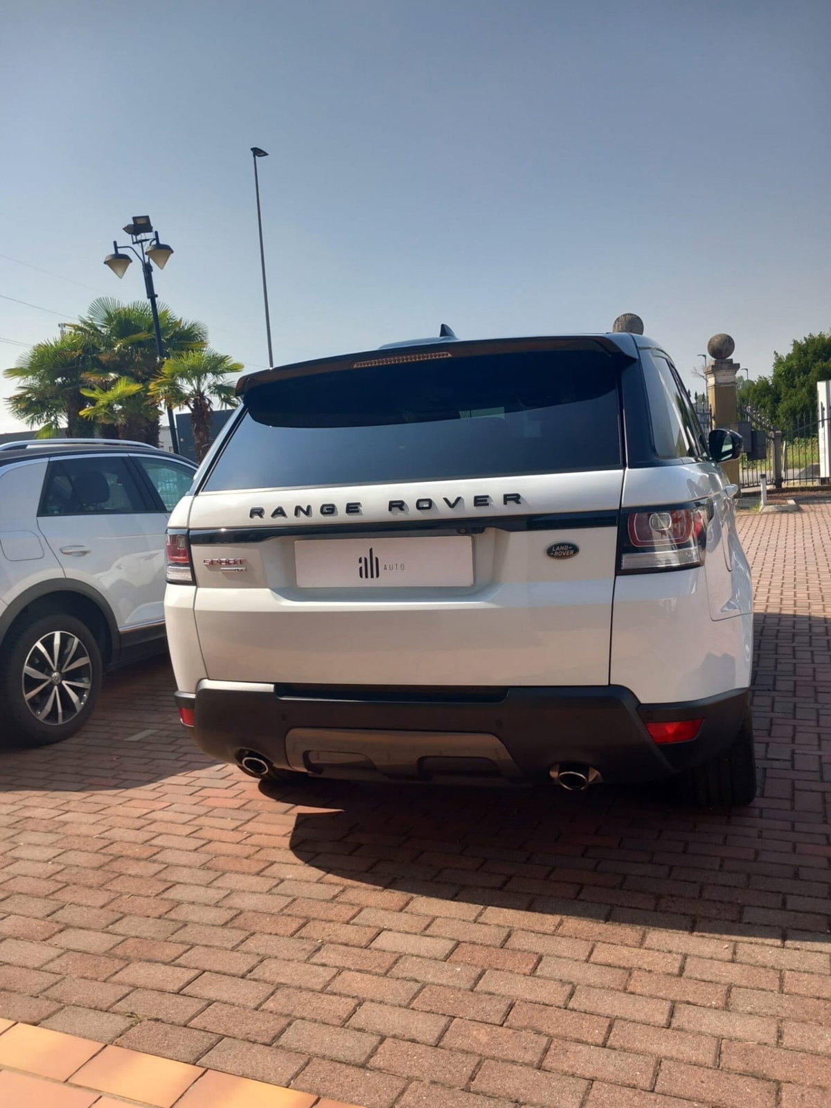 Land Rover Range Rover Sport 3.0 TDV6 HSE (12)