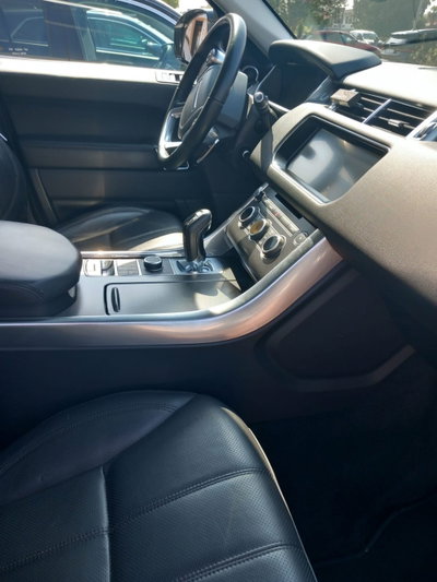 Land Rover Range Rover Sport 3.0 TDV6 HSE (19)