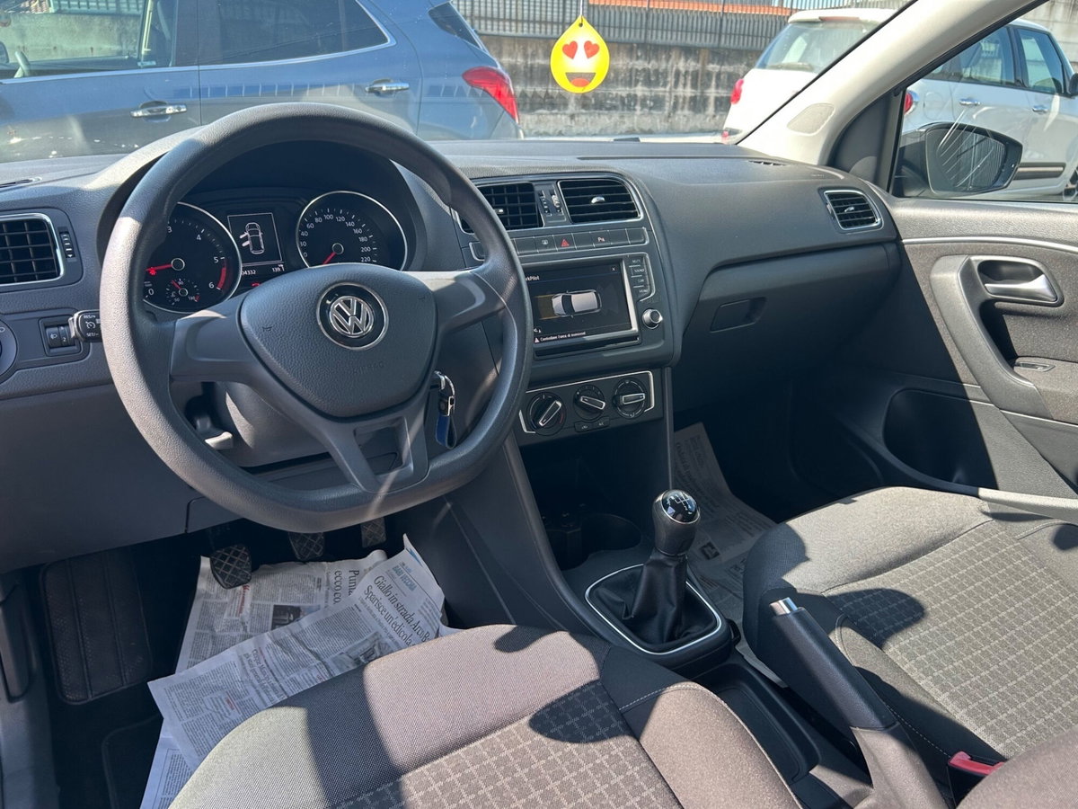 Volkswagen Polo 1.4 TDI 5p. Trendline BlueMotion Technology (19)
