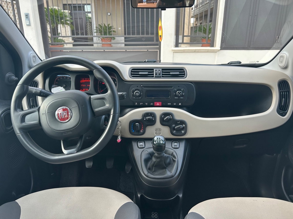 Fiat Panda 0.9 TwinAir Turbo Natural Power Lounge (17)