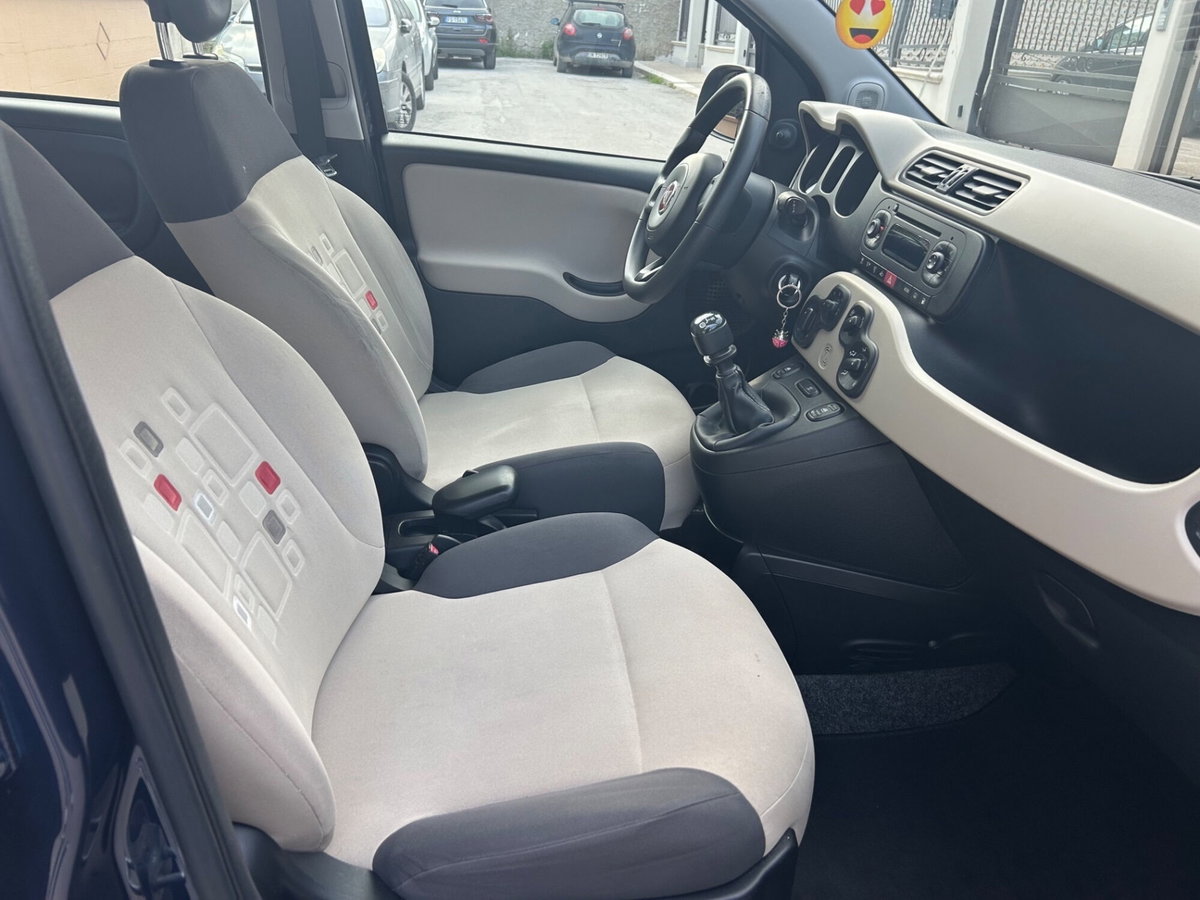 Fiat Panda 0.9 TwinAir Turbo Natural Power Lounge (19)