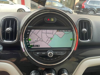 MINI Mini Countryman 2.0 Cooper D Essential Countryman (17)