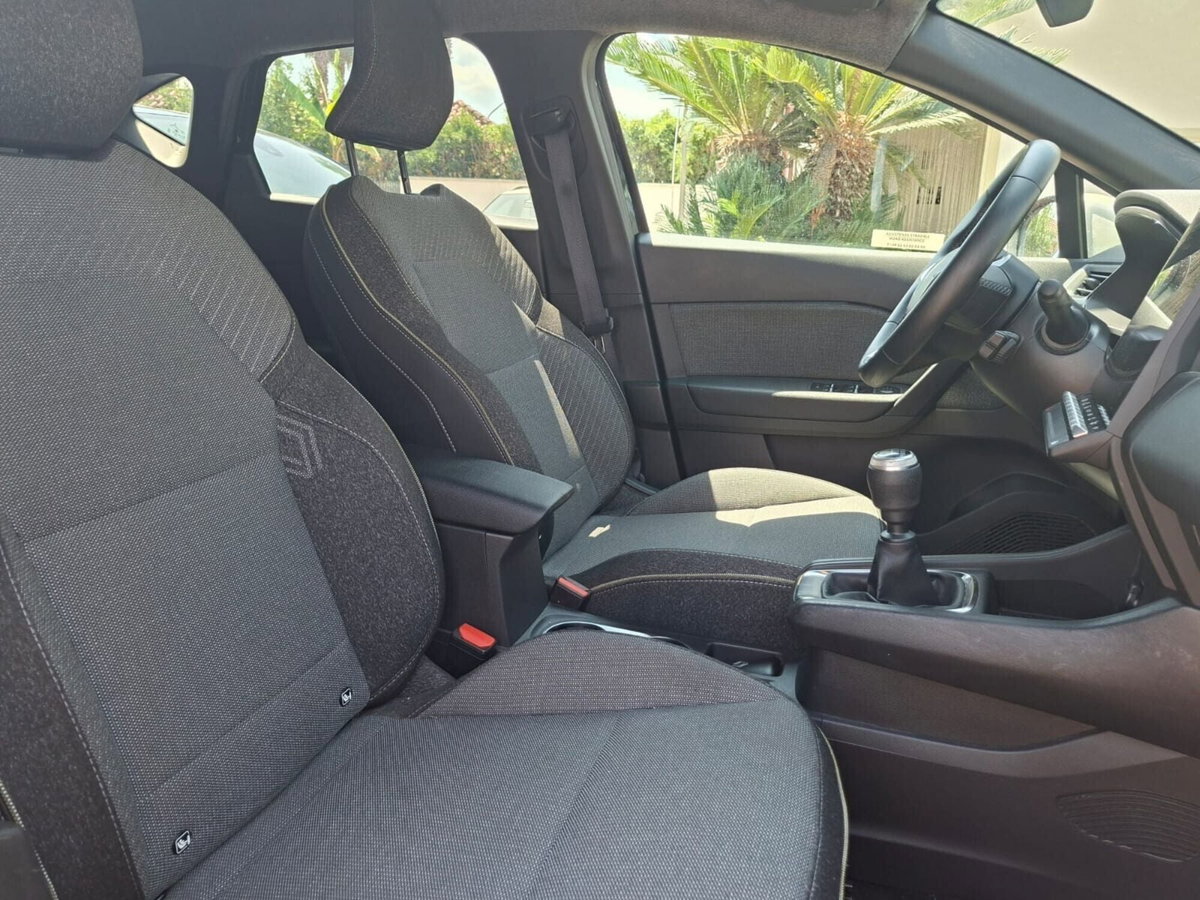 Renault Captur TCe 90 CV Techno (10)