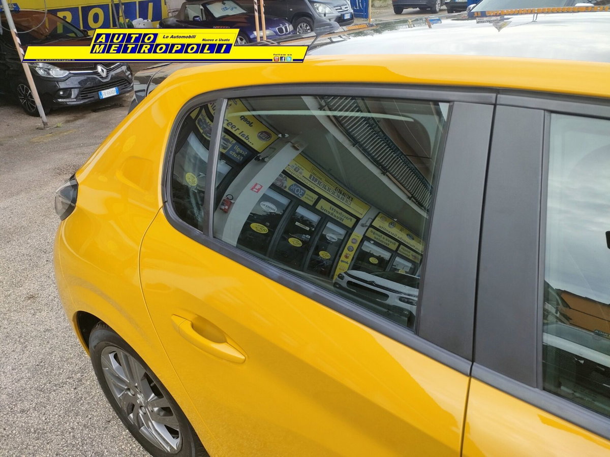 Peugeot 208 PureTech 75 Stop&Start 5 porte Active Pack (7)