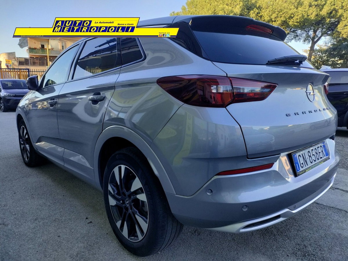 Opel Grandland 1.5 diesel Ecotec aut. Business Elegance (5)
