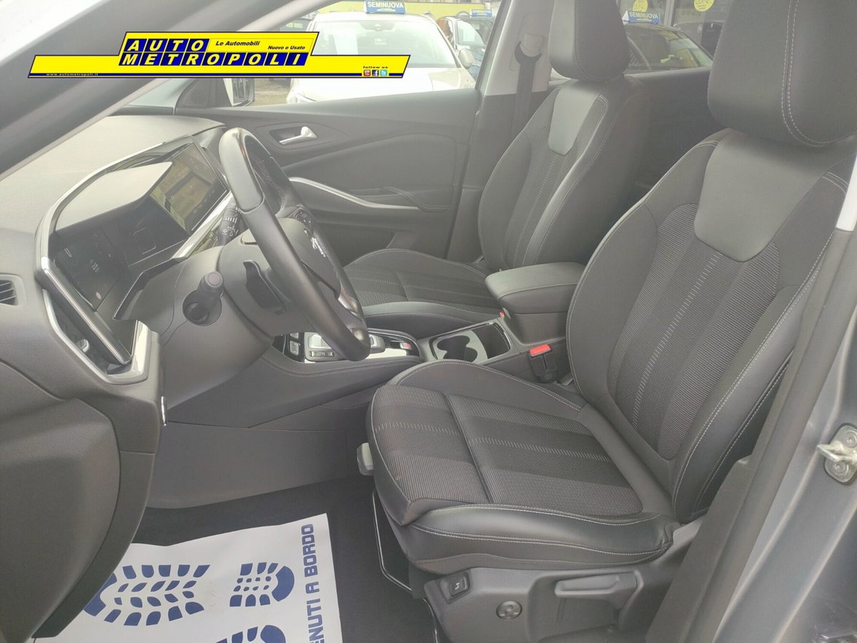 Opel Grandland 1.5 diesel Ecotec aut. Business Elegance (9)