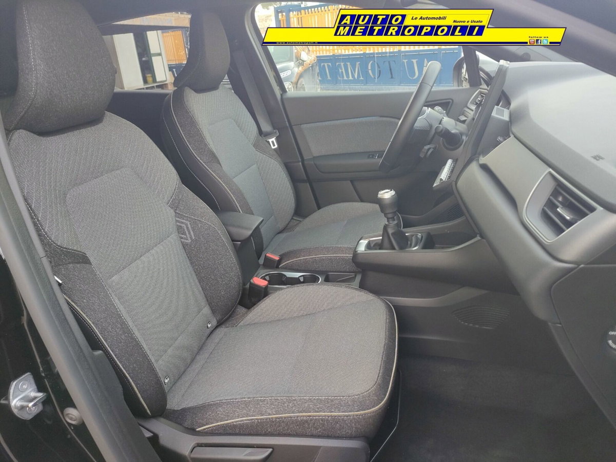 Renault Captur 1.0 tce Techno 90cv (12)
