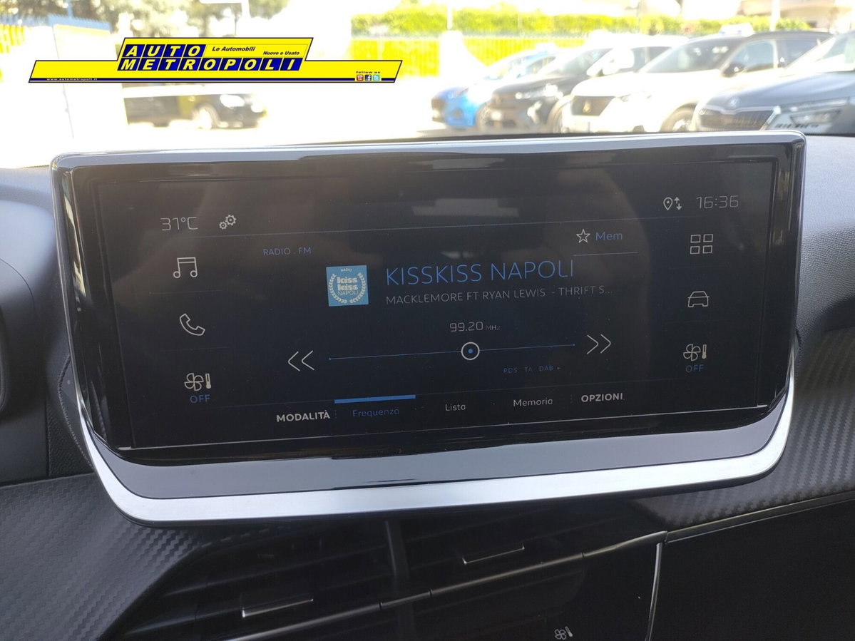 Peugeot 208 PureTech 75 Stop&Start 5 porte Active (14)
