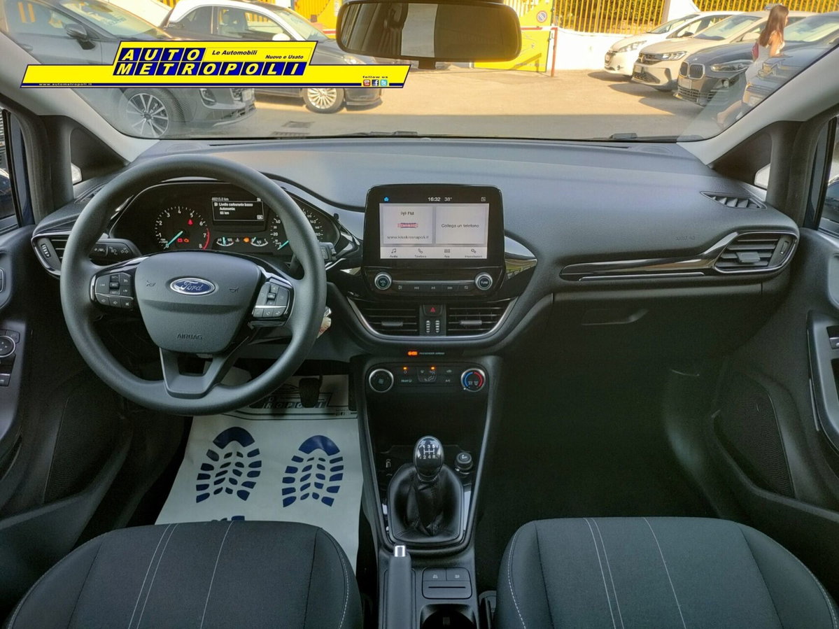 Ford Fiesta 1.1 85 CV 5 porte Business (11)