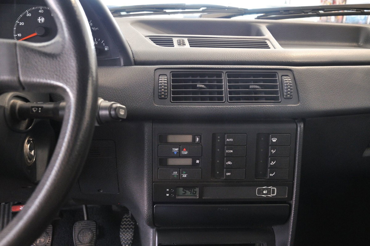 Alfa Romeo 155 1.8i Twin Spark cat (15)