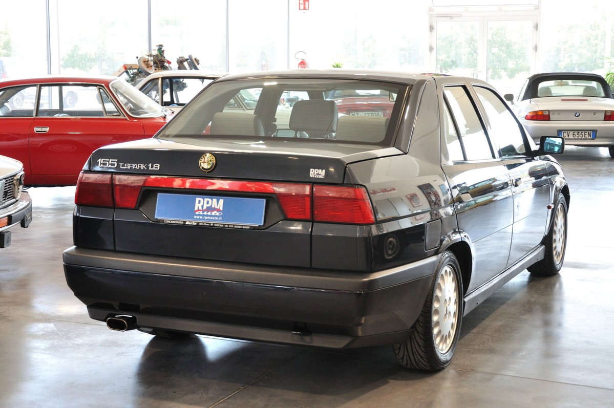Alfa Romeo 155 1.8i Twin Spark cat (4)