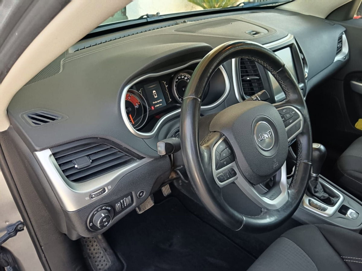 Jeep Cherokee 2.2 Mjt II 185 CV 4WD Active Drive I Longitude (9)