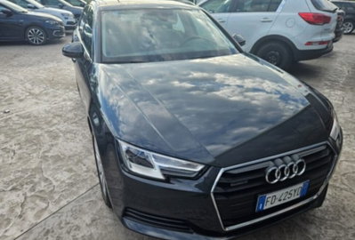 Audi A4 Avant 2.0 TDI 190 CV S tronic Business Sport (7)