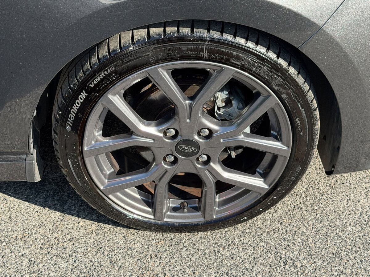 Ford Fiesta 1.0 Ecoboost Hybrid 125 CV 5 porte ST-Line X (16)