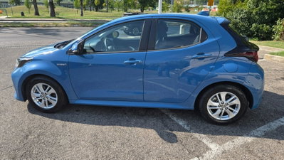 Toyota Yaris 1.5 Hybrid 5 porte Active (2)