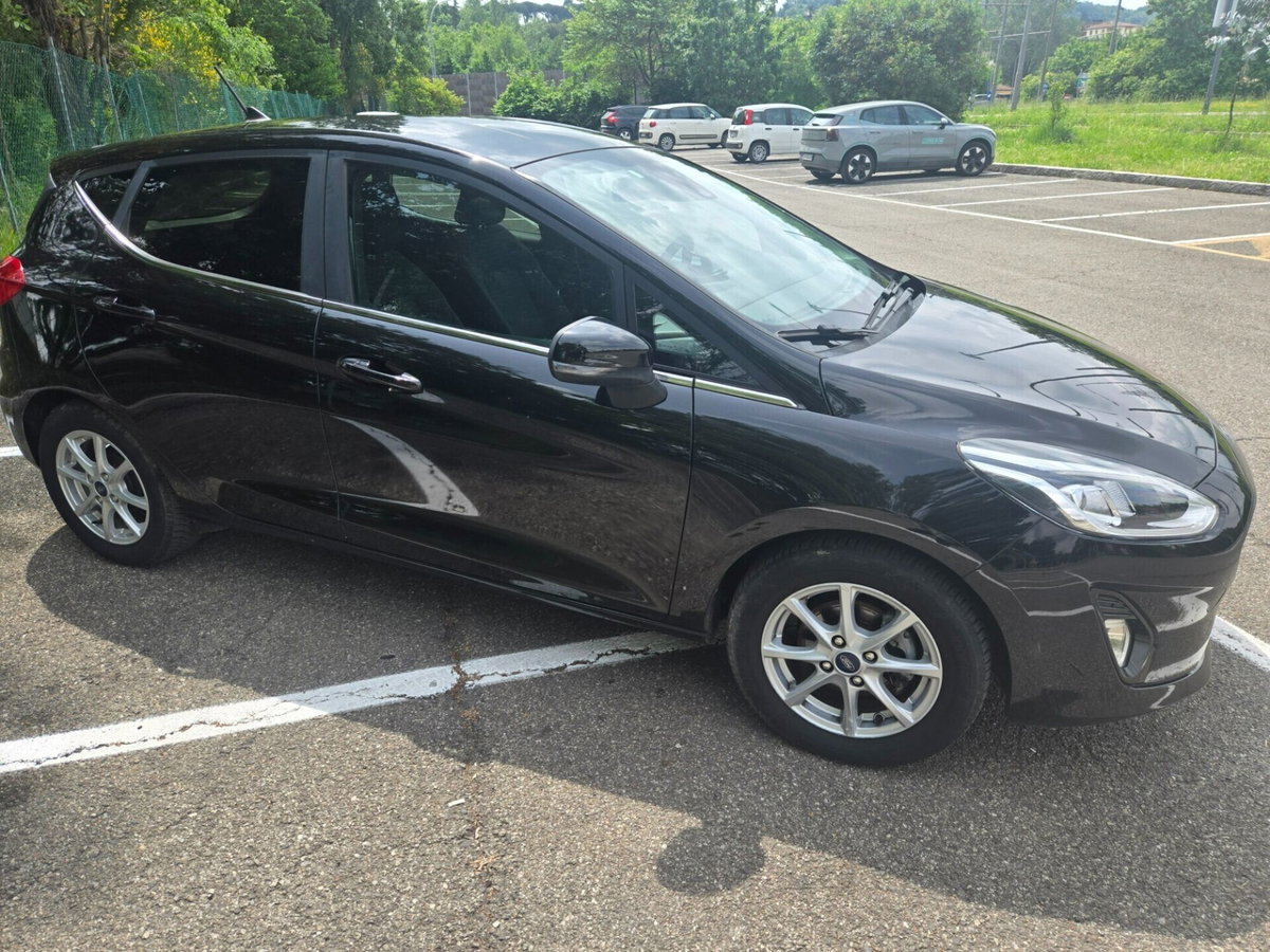 Ford Fiesta 1.1 75 CV GPL 5 porte Titanium (4)