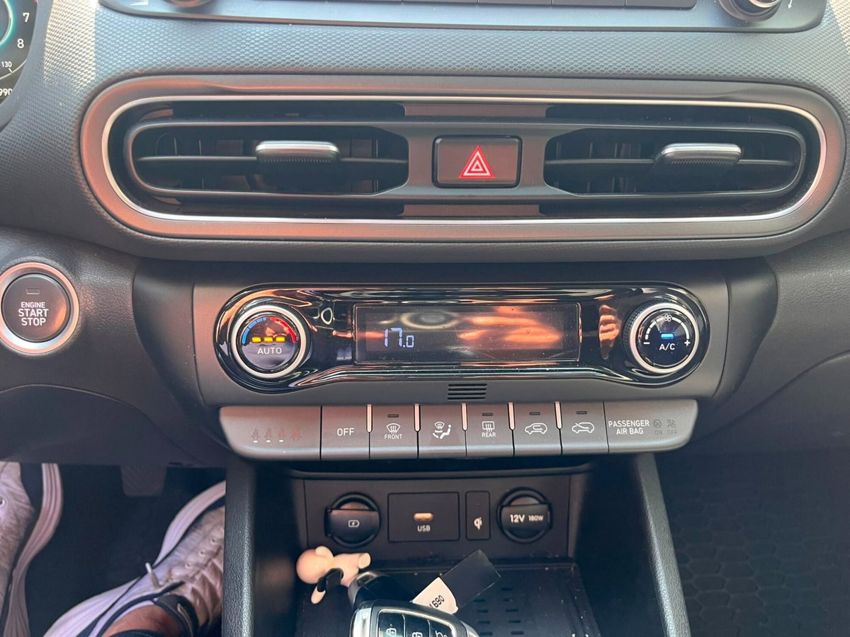 Hyundai Kona 1.0 T-GDI Hybrid 48V iMT XLine (13)