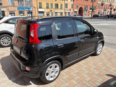Fiat Panda 1.0 FireFly S&S Hybrid City Cross (4)