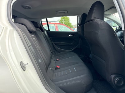 Peugeot 308 1.6 e-HDi 115 CV Stop&Start Allure (14)