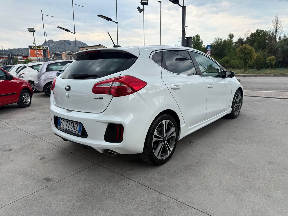 Kia Ceed 1.6 CRDi 136 CV DCT 5p. GT Line (5)