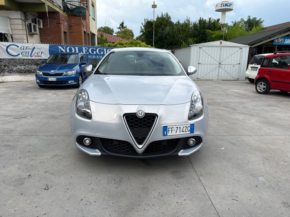 Alfa Romeo Giulietta 1.6 JTDm-2 Progression c/CL (2)