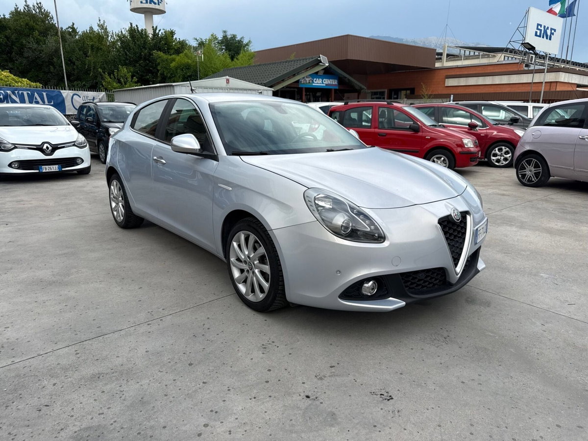 Alfa Romeo Giulietta 1.6 JTDm-2 Progression c/CL (3)