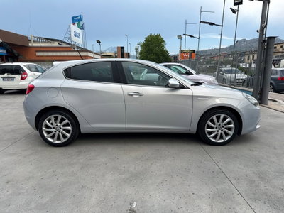Alfa Romeo Giulietta 1.6 JTDm-2 Progression c/CL (4)