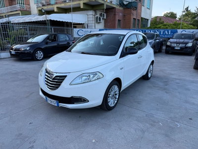 Lancia Ypsilon 1.2 69 CV 5 porte Platinum usata